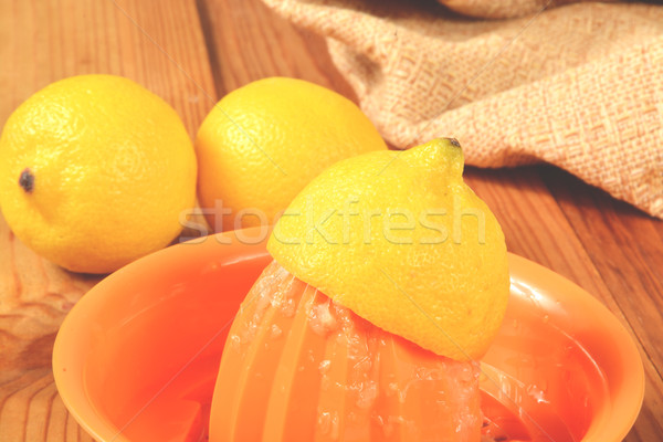 Friss citrom organikus fél citrus gyümölcs Stock fotó © MSPhotographic