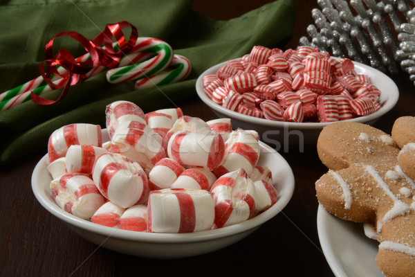 Weihnachten Süßigkeiten Schalen Pfefferminze Süßigkeiten candy Stock foto © MSPhotographic