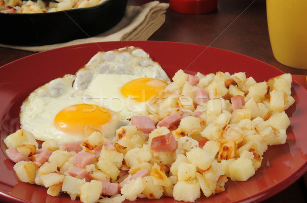 Hash browns and eggs Stock photo © MSPhotographic