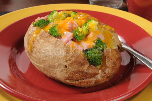 Gebakken aardappel ham kaas broccoli gevuld Stockfoto © MSPhotographic