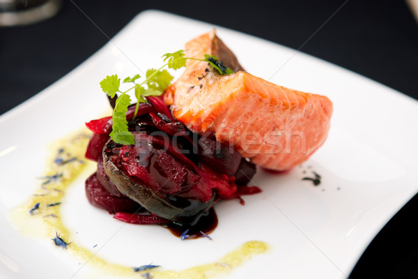 Füstölt pisztráng zöldségek tányér étel étterem Stock fotó © mtoome