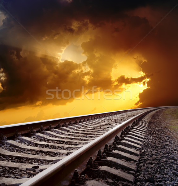 Kolej żelazna horyzoncie dramatyczny niebo wygaśnięcia charakter Zdjęcia stock © mycola