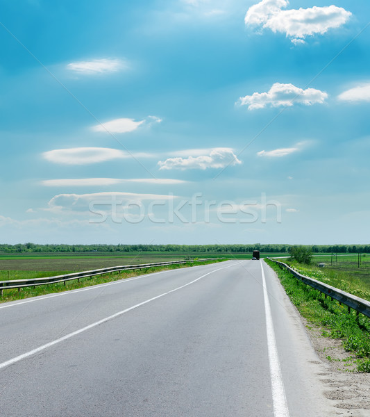 Iyi bulutlu gökyüzü yol ufuk ışık Stok fotoğraf © mycola