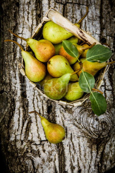 Taze armut meyve organik eski ahşap armut Stok fotoğraf © mythja