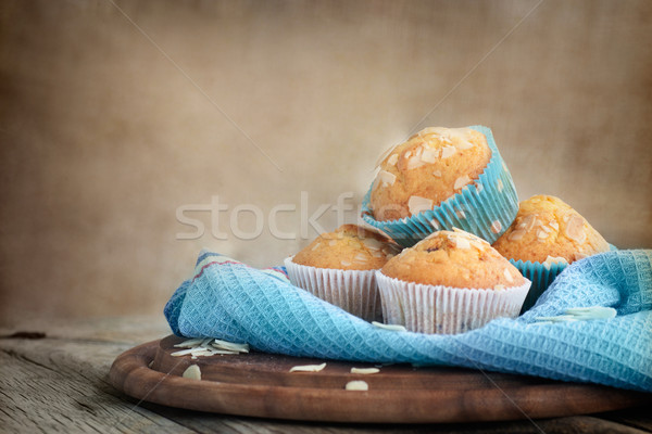 Finom muffinok organikus mandula cseresznye csésze Stock fotó © mythja