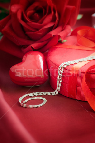 Luxury necklace  on red present Stock photo © mythja