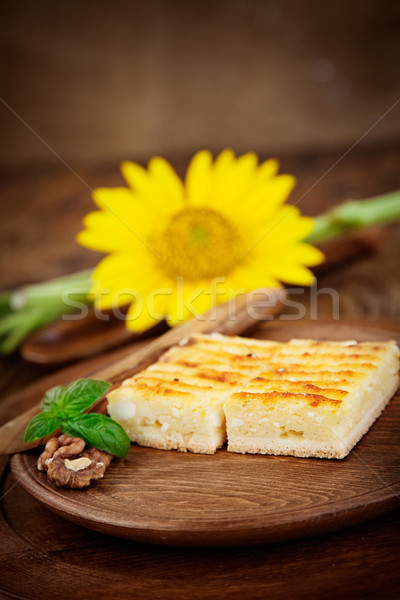Käse pie Gebäck Kuchen Holz Blume Stock foto © mythja