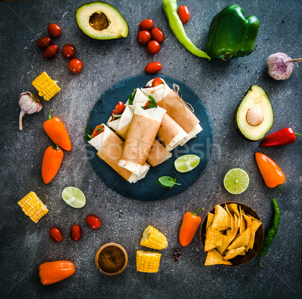 Tortilla groenten Mexicaanse taco nachos achtergrond Stockfoto © mythja
