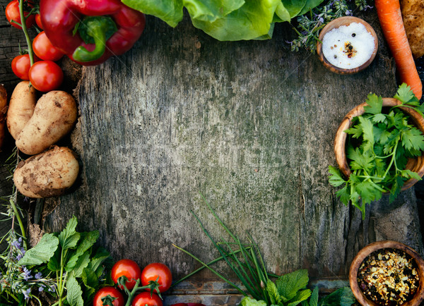 Essen gesunde Lebensmittel Zutaten Gemüse Kräuter Gewürze Stock foto © mythja