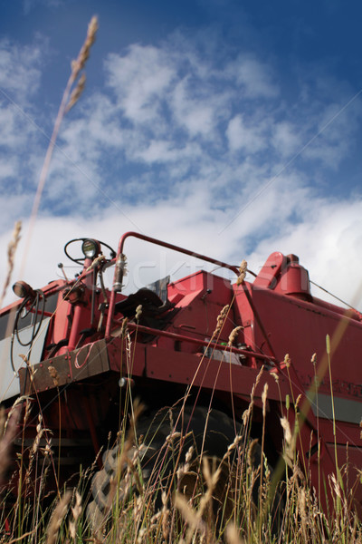 Makine son kırmızı çiftlik Stok fotoğraf © naffarts