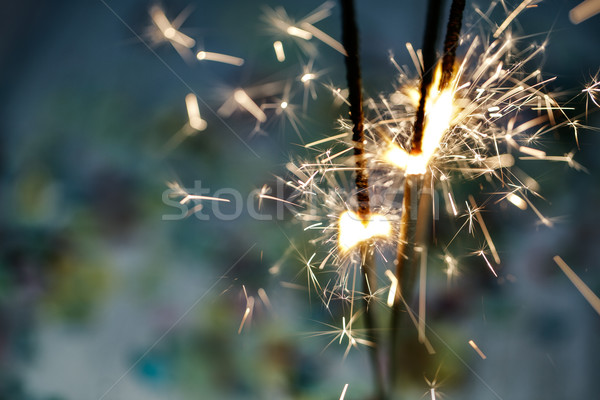 Confettis brûlant coloré table en bois fête anniversaire [[stock_photo]] © nailiaschwarz