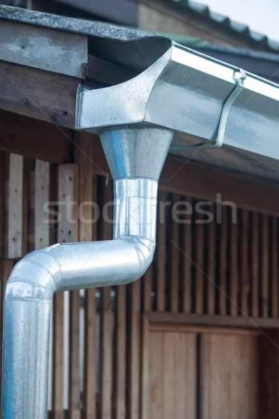 Dak goot aluminium regen hout huis Stockfoto © nalinratphi