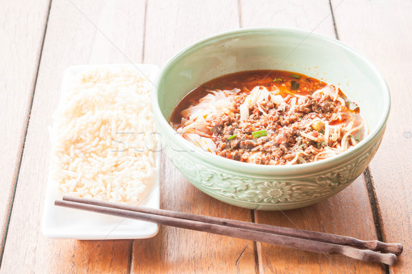 Almuerzo establecer picante crujiente arroz Foto stock © nalinratphi