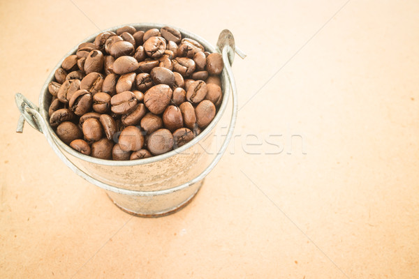 Kávé pörkölt bab vödör fából készült stock Stock fotó © nalinratphi