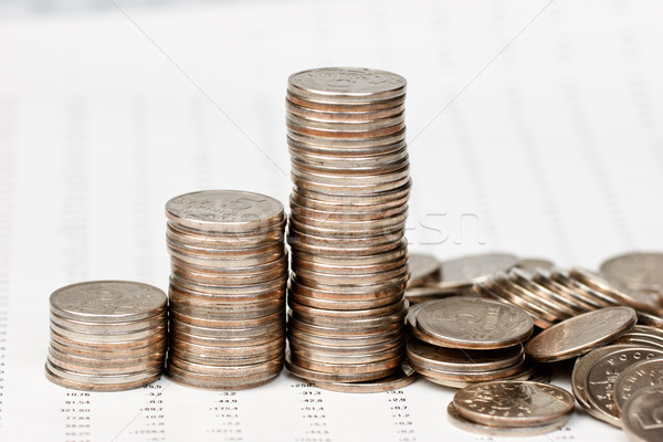 Münzen Tabelle zunehmend Finale bar Finanzbericht Stock foto © naumoid