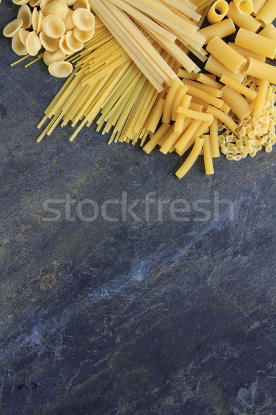 Pasta tarwe spaghetti gezonde schelpen variëteit Stockfoto © neillangan