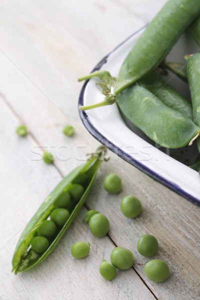 peas in pod Stock photo © neillangan