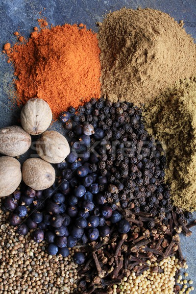 Mixt condimente alimente fundal indian prânz Imagine de stoc © neillangan