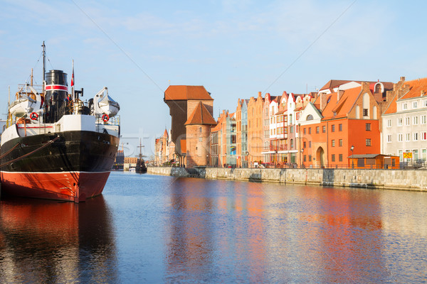 Rakpart öreg Gdansk nap Lengyelország víz Stock fotó © neirfy