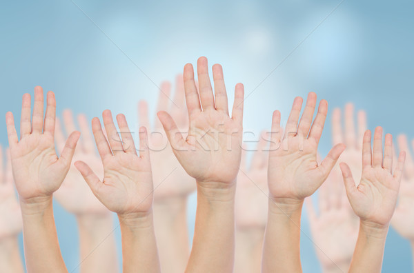 Mainile sus aer afaceri mâini mână fundal Imagine de stoc © neirfy