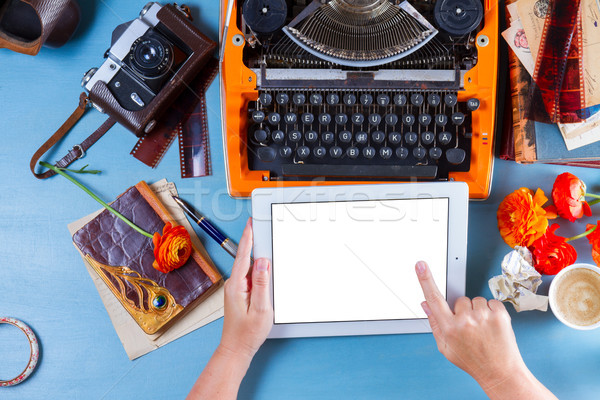 Vintage orange machine à écrire rétro quelqu'un [[stock_photo]] © neirfy