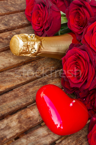 Bíbor vörös rózsák nyak pezsgő valentin nap bor Stock fotó © neirfy