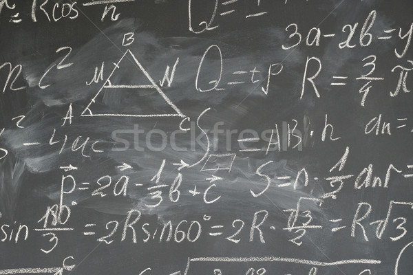 Matemáticas fórmulas escrito blanco tiza Foto stock © neirfy
