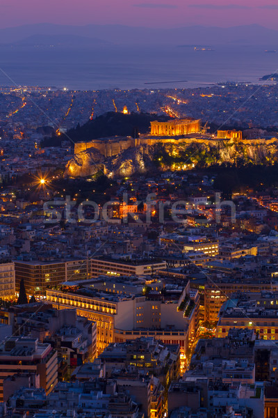 Városkép Athén éjszaka Görögország Fellegvár domb Stock fotó © neirfy