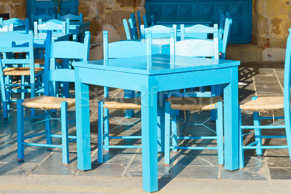 Kaffeehaus blau Stühle Griechenland Holz Straße Stock foto © neirfy
