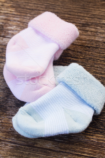赤ちゃん ピンク 青 靴下 木製 子 ストックフォト © neirfy