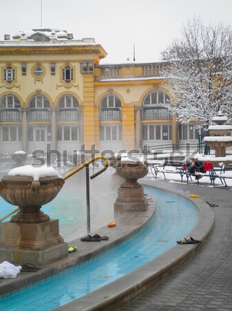 Kąpieli Budapeszt zimą dzień Węgry masażu Zdjęcia stock © neirfy