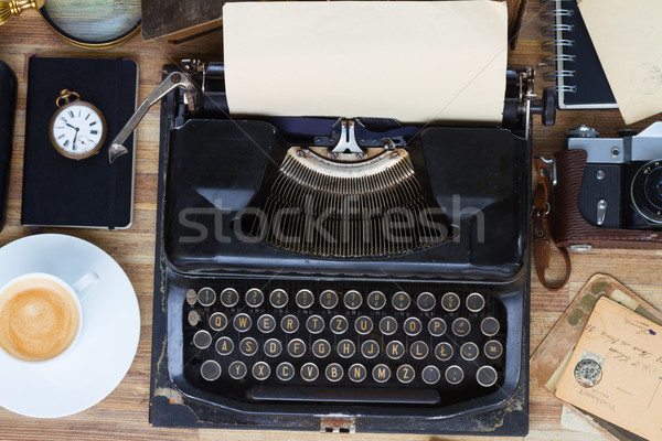 Stockfoto: Schrijfmachine · tabel · zwarte · vintage · houten · tafel · top