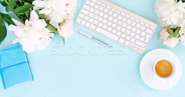 Bureau à domicile bleu cadre blanche modernes [[stock_photo]] © neirfy