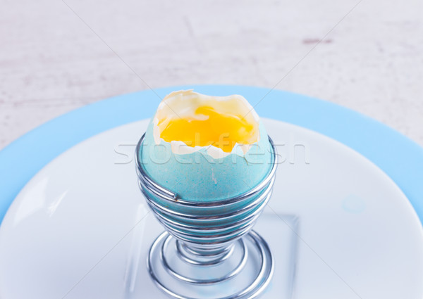Kék húsvéti tojások egy festett húsvéti tojás citromsárga Stock fotó © neirfy