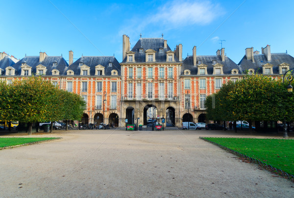 Place de Vosges, Paris Stock photo © neirfy