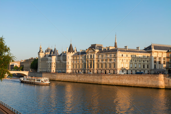 La Paris Franta regal palat închisoare Imagine de stoc © neirfy