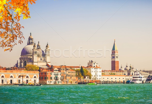 Carré bord de l'eau Venise célèbre basilique Photo stock © neirfy
