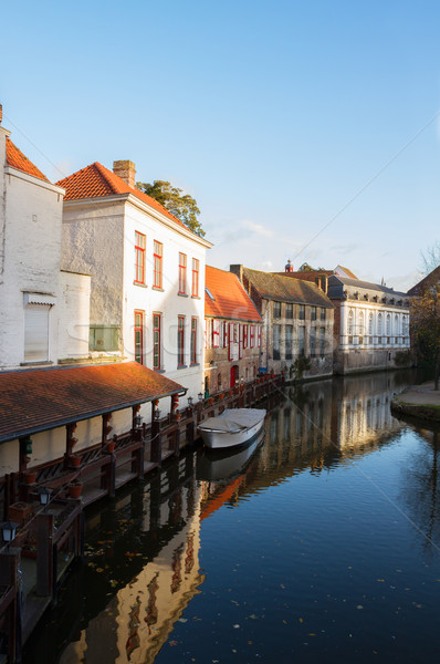 Foto stock: Calle · barrio · antiguo · canal · casa · ciudad · mundo