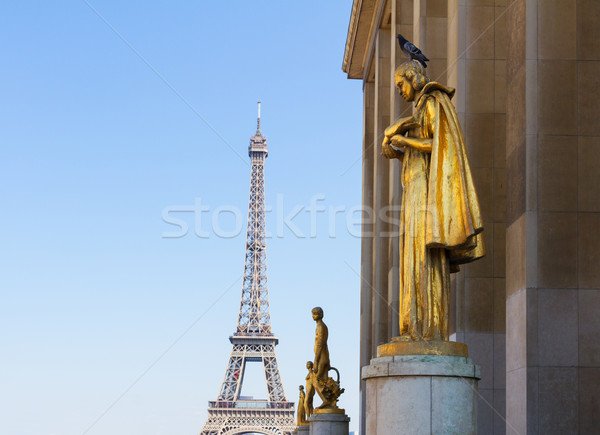 eiffel tour and statues of Trocadero Stock photo © neirfy