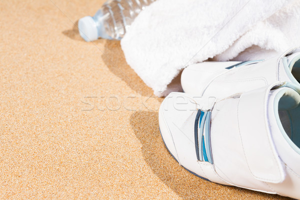 Branco areia toalha água praia Foto stock © neirfy