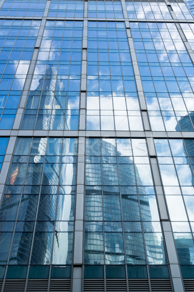Modernen Wolkenkratzer Stahl Glas Gebäude Fassade Stock foto © neirfy