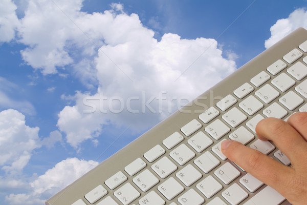 Felhő alapú technológia billentyűzet felhőkép üzlet égbolt technológia Stock fotó © neirfy