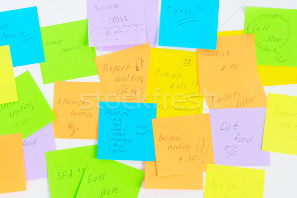Teendők listája tarka feladat jegyzetek fehér fal Stock fotó © neirfy