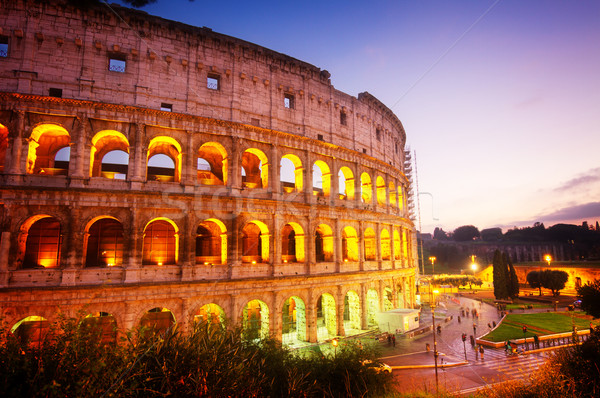 Colosseum Rome Italië verlicht nacht Stockfoto © neirfy
