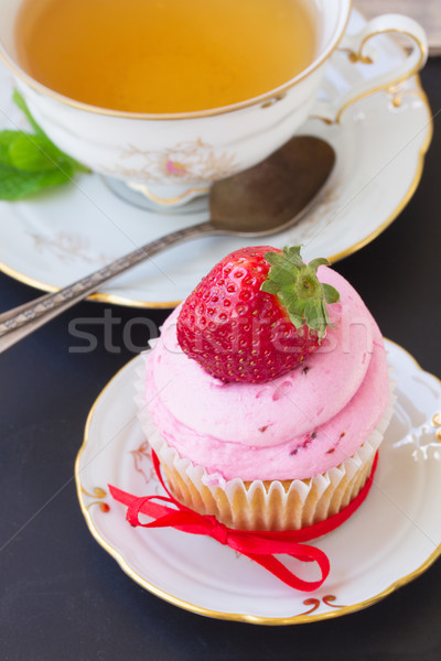 cupcake with strawberry Stock photo © neirfy
