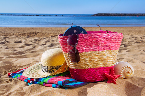 çanta güneşlenme saman plaj Stok fotoğraf © neirfy