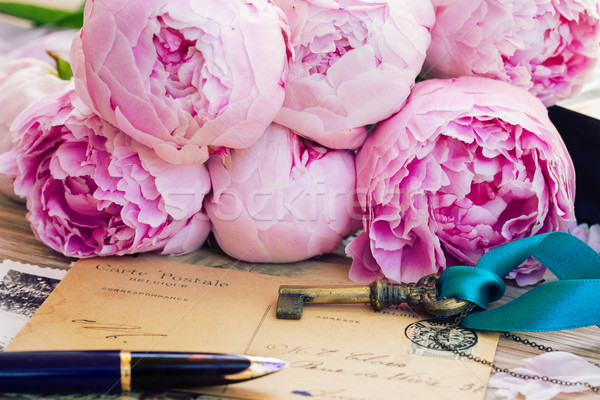 quill pen and antique letters Stock photo © neirfy