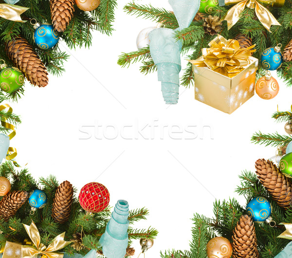 Foto d'archivio: Albero · di · natale · decorazioni · scatola · regalo · isolato · bianco · design