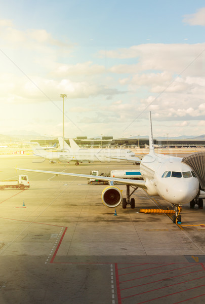 плоскости аэропорту белый ждет отъезд технологий Сток-фото © neirfy