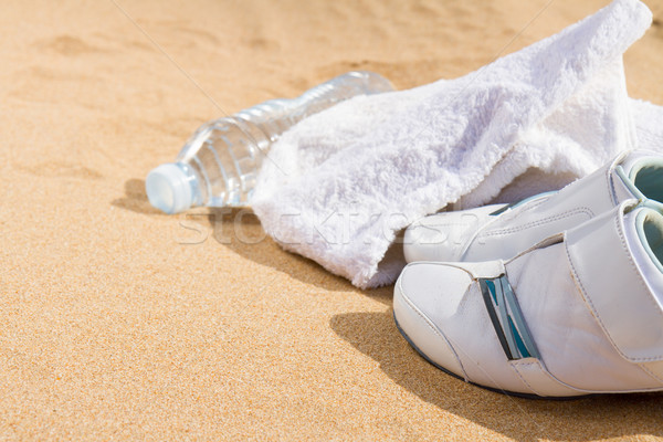 Branco areia toalha água Foto stock © neirfy